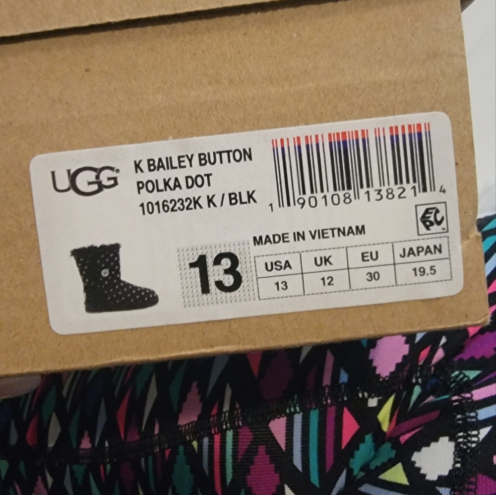 Ugg boots girls 13